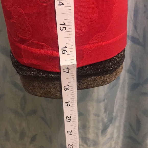 Jazzercise Athletic Top with Built-in Shelf Bra - Picture 9 of 10